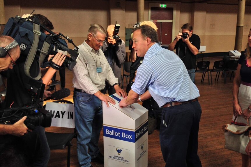 Tasmanian Liberal leader Will Hodgman votes in 2014 state election