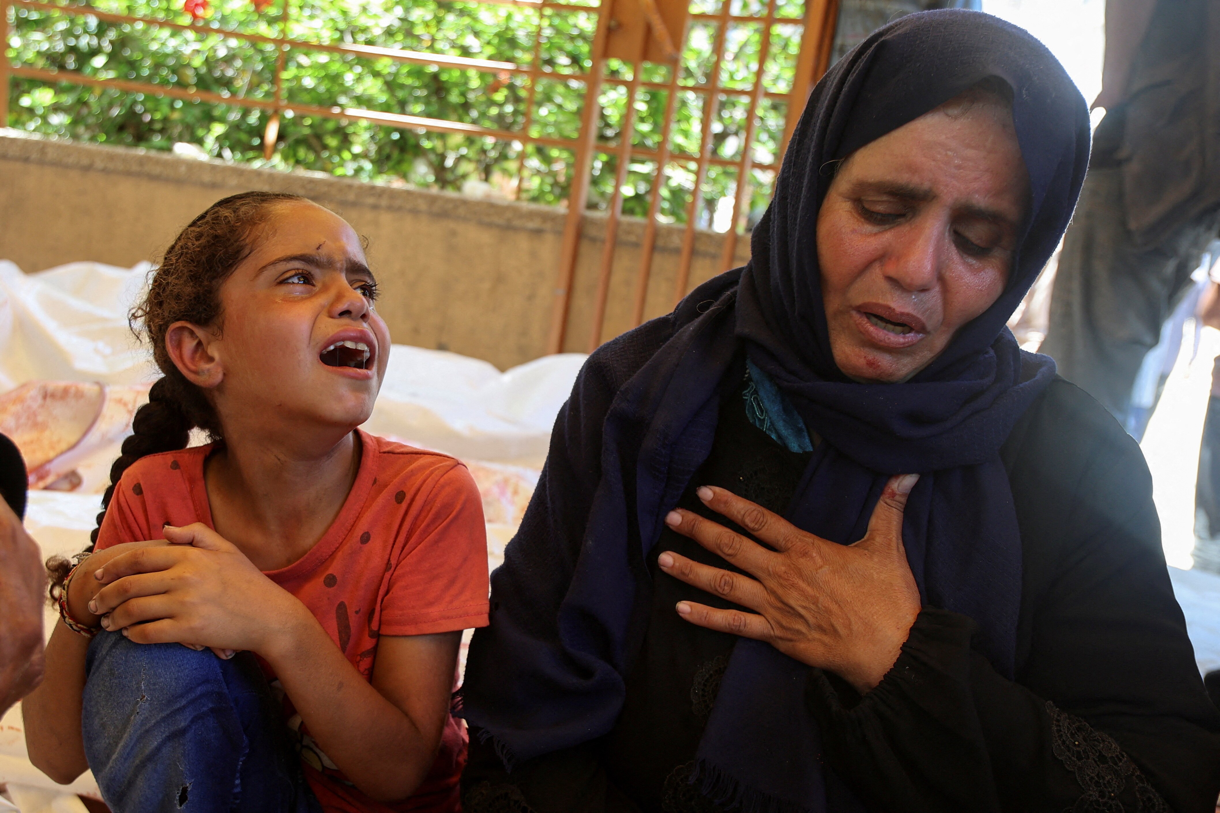 mourners gaza