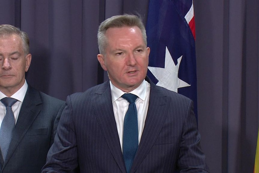 Energy Minister Chris Bowen gives a media conference.
