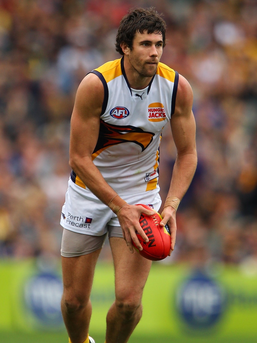 West Coast Eagle Josh Kennedy has denied his trademark stutter run-up is at fault for his poor goalkicking this season.