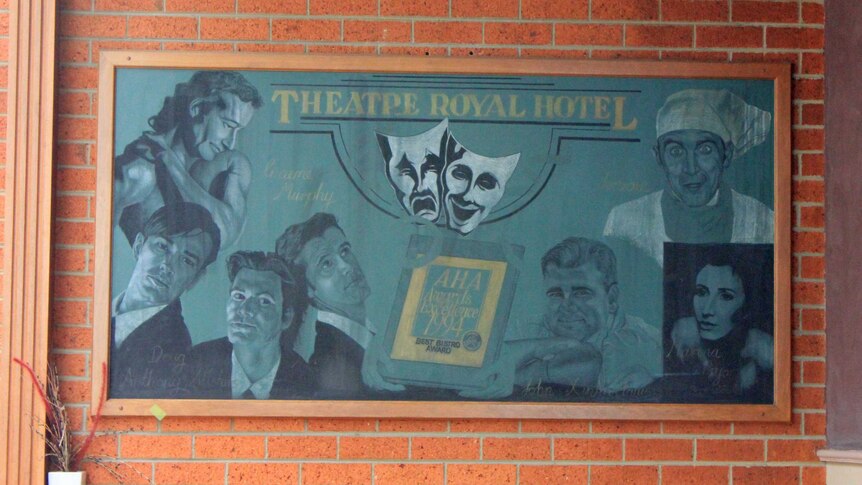 Blackboard with actors and comedians drawn on from the Theatre Royal Hotel