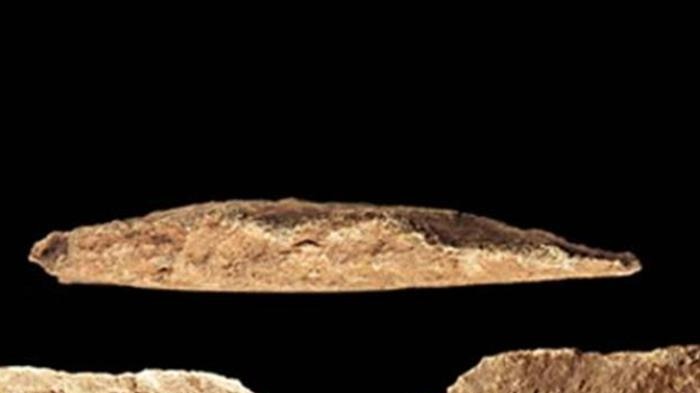 Ground-edge stone axe