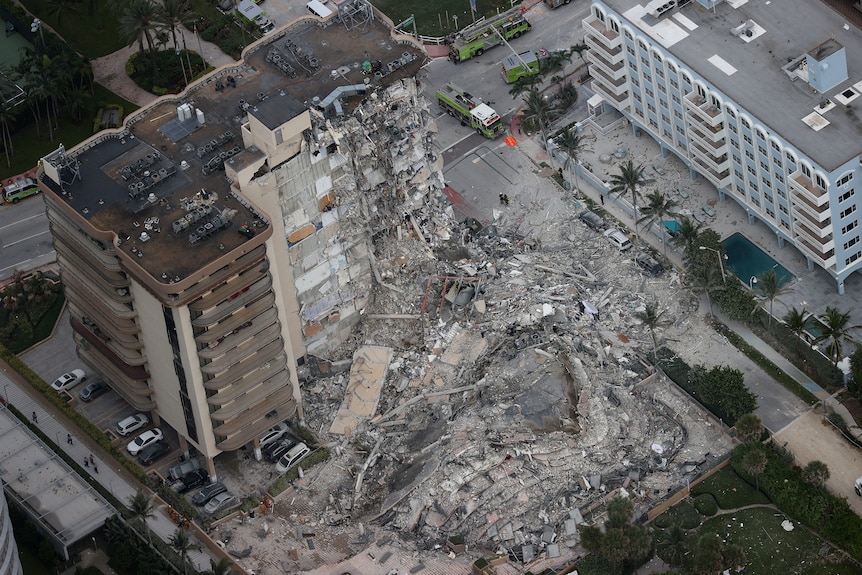What We Know About The Miami Building Collapse In Surfside Florida Abc News