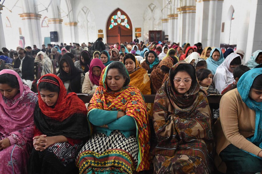 Pakistani Christians pray for the victims of the Peshawar school massacre