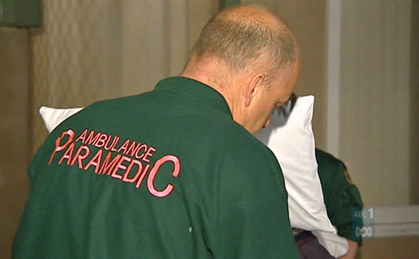 'Landmark' pay rise for ambos - ABC News