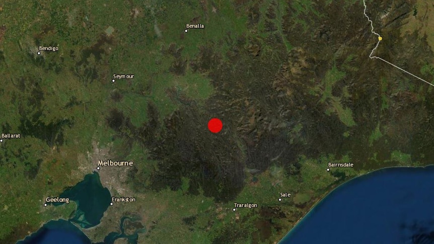 Australia surprised by moderate quake, but rumbling is not unusual