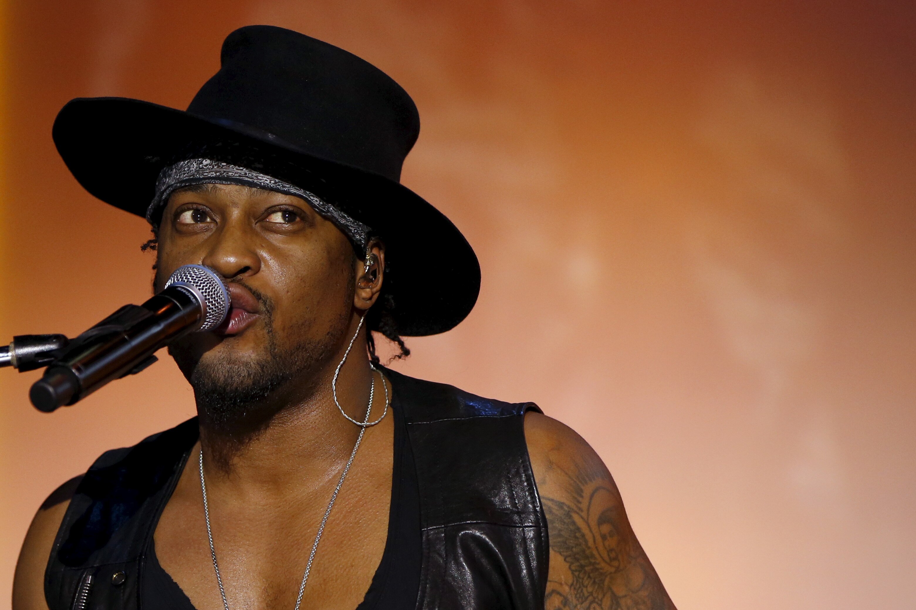 A tribute to D'Angelo's 'Brown Sugar' - Double J