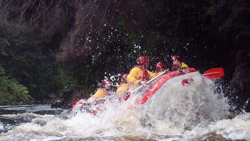 Rafting the King River