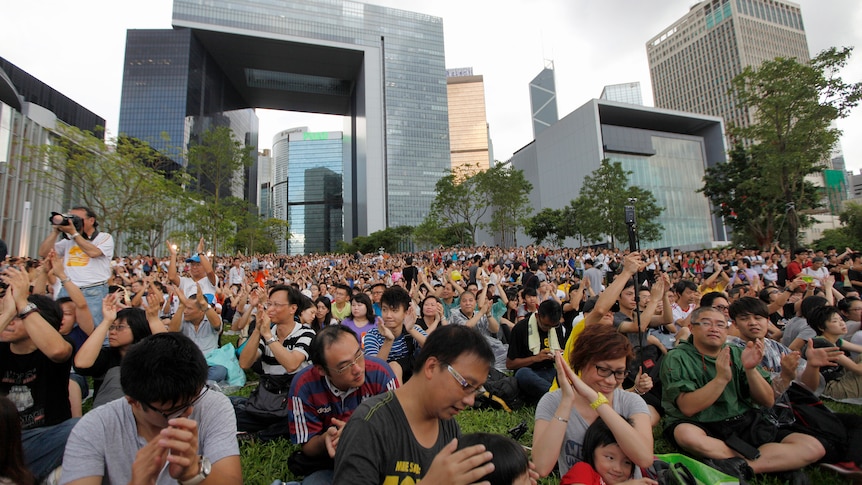 Hong Kong protests 'patriotism lessons'