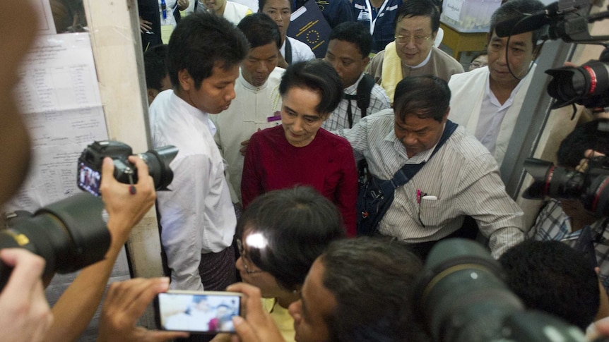 Myanmar opposition NLD leader Aung San Suu Kyi votes in 2015 election