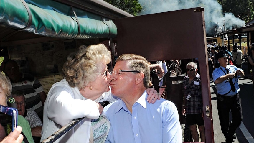 UK tourist Mary kisses the Premier