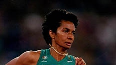 Close us of Nova Peris as she runs at the Sydney 2000 Olympic Games