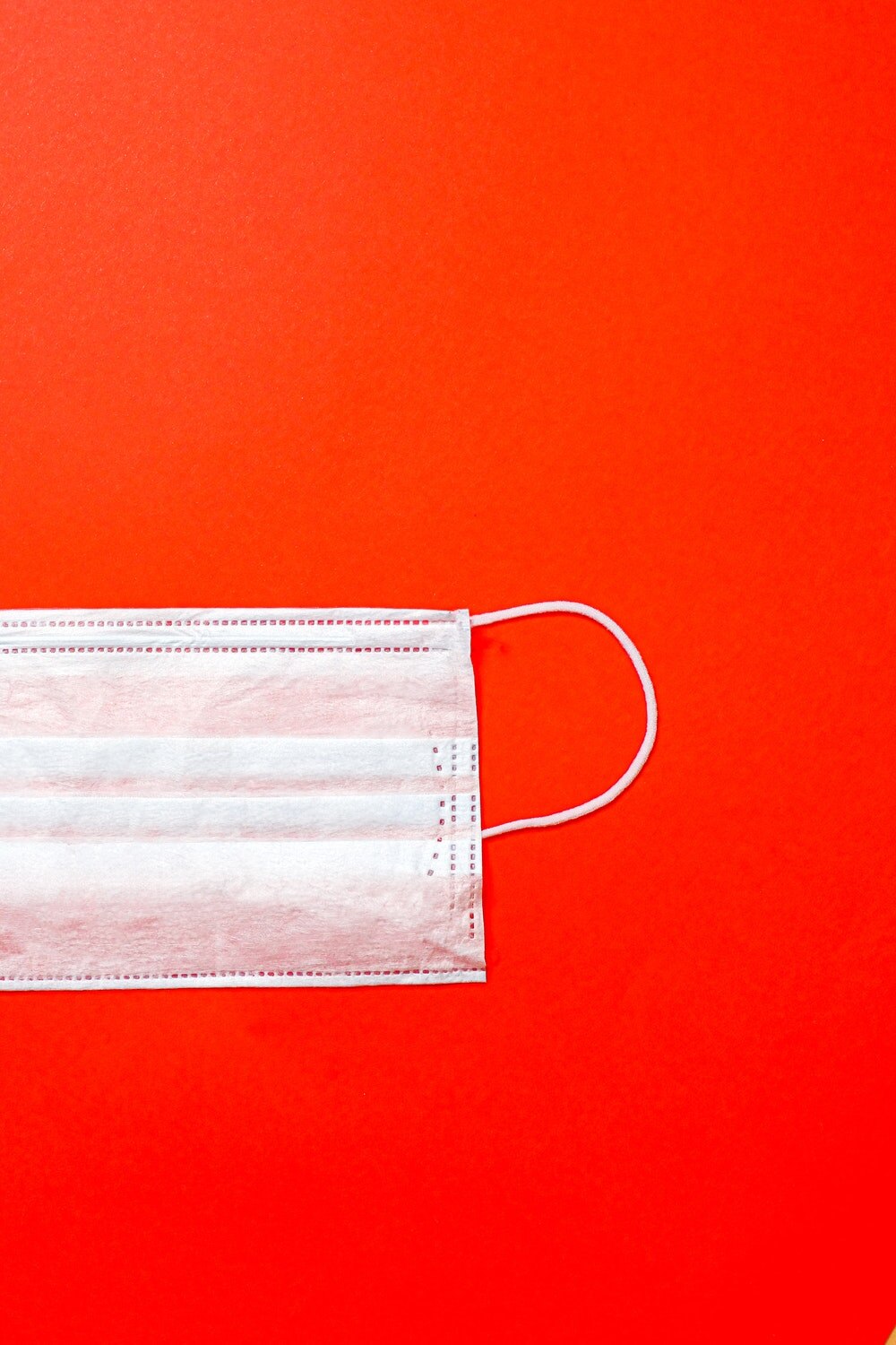 Two travellers fined 2,300 for not wearing masks at Hobart Airport