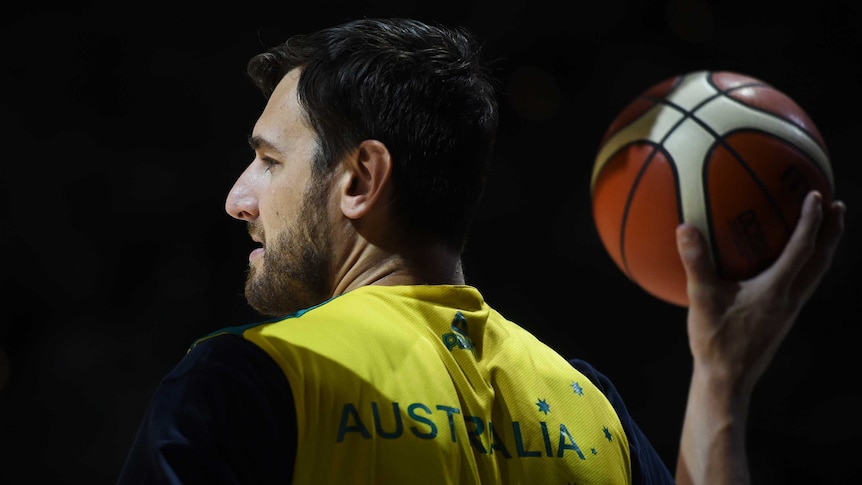 Andrew Bogut at Boomers training