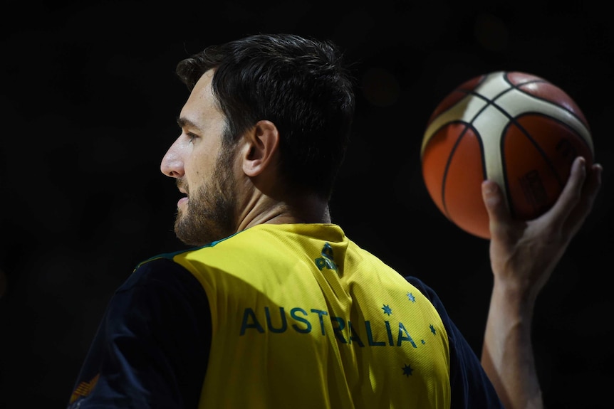 Andrew Bogut at Boomers training