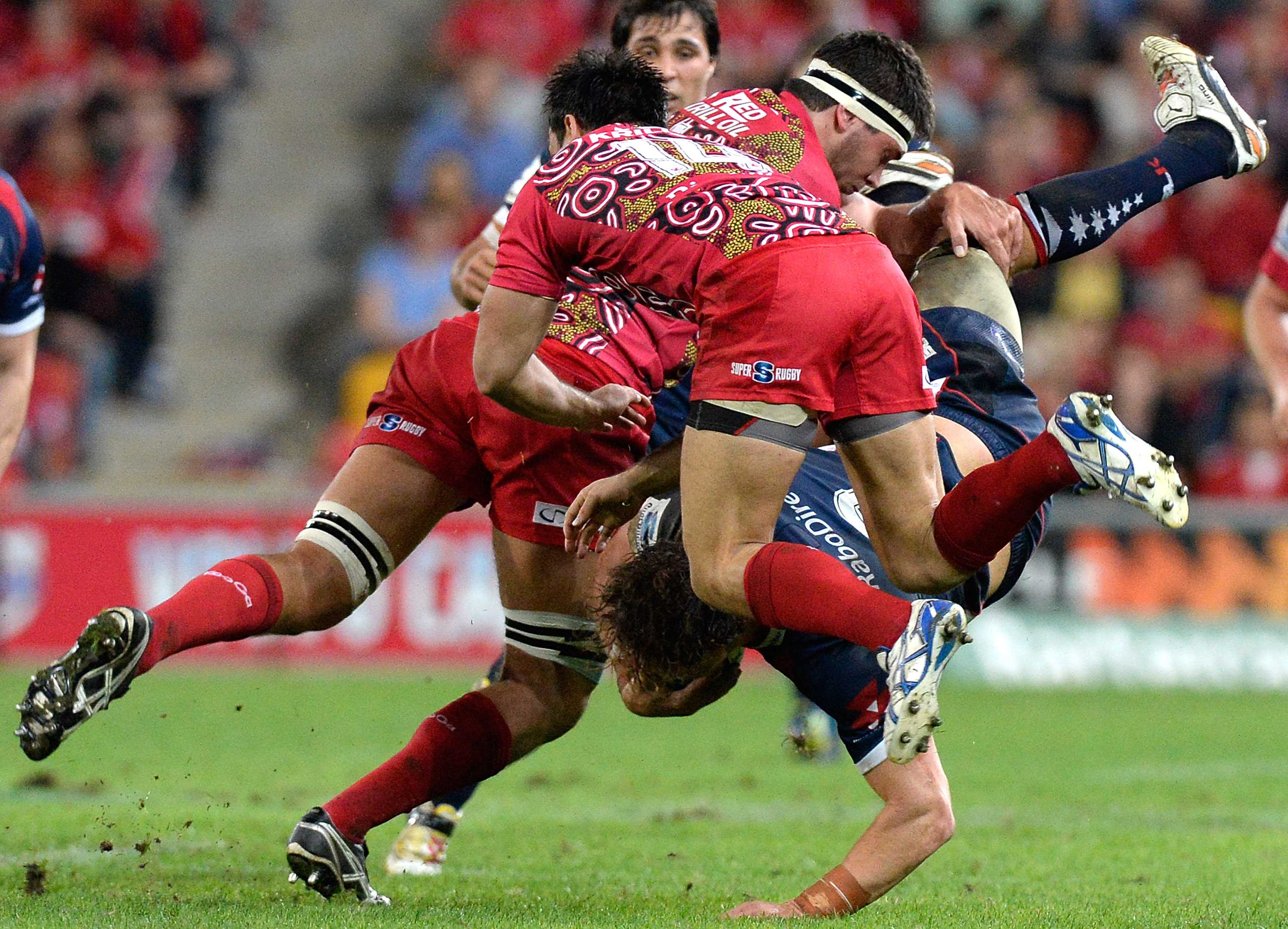 Super Rugby: Reds keep playoff hopes alive; Blues all but out - ABC News