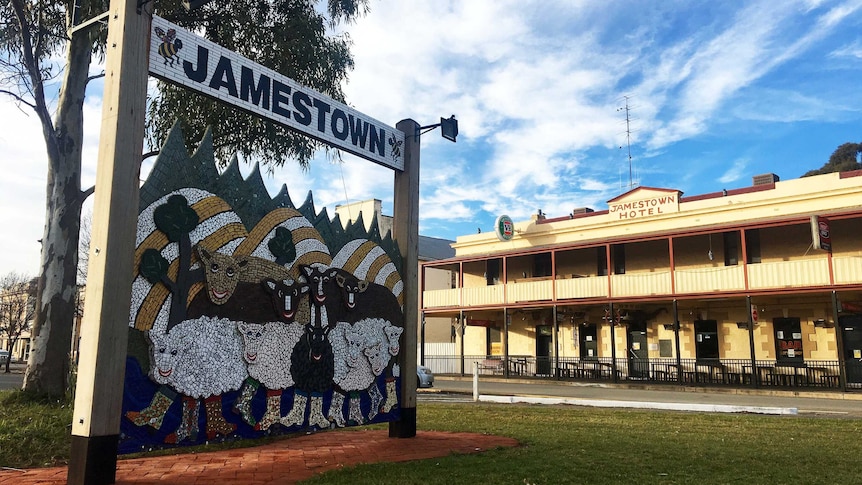 Jamestown Hotel