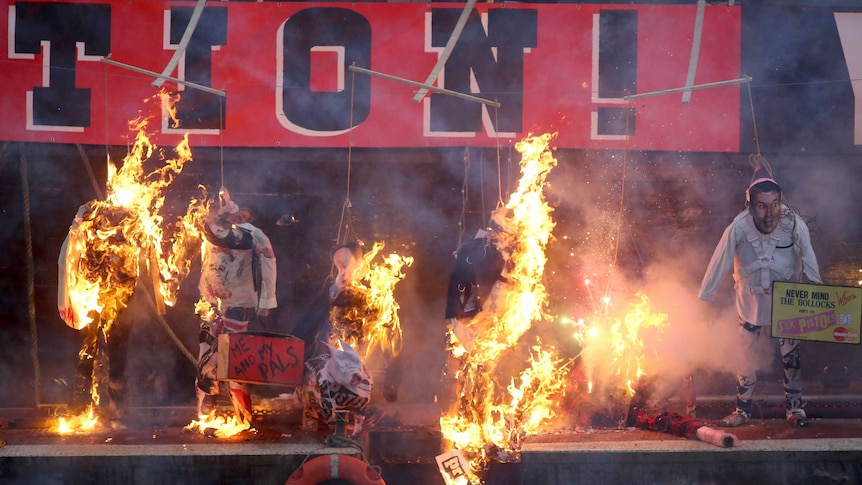 Punk memorabilia burns on the River Thames (Photo: Reuters/Neil Hall)