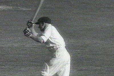 Bradman bats in England test