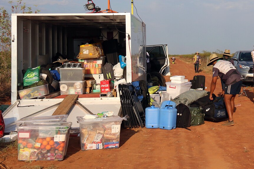 The support team is of vital importance on the Solar Challenge.