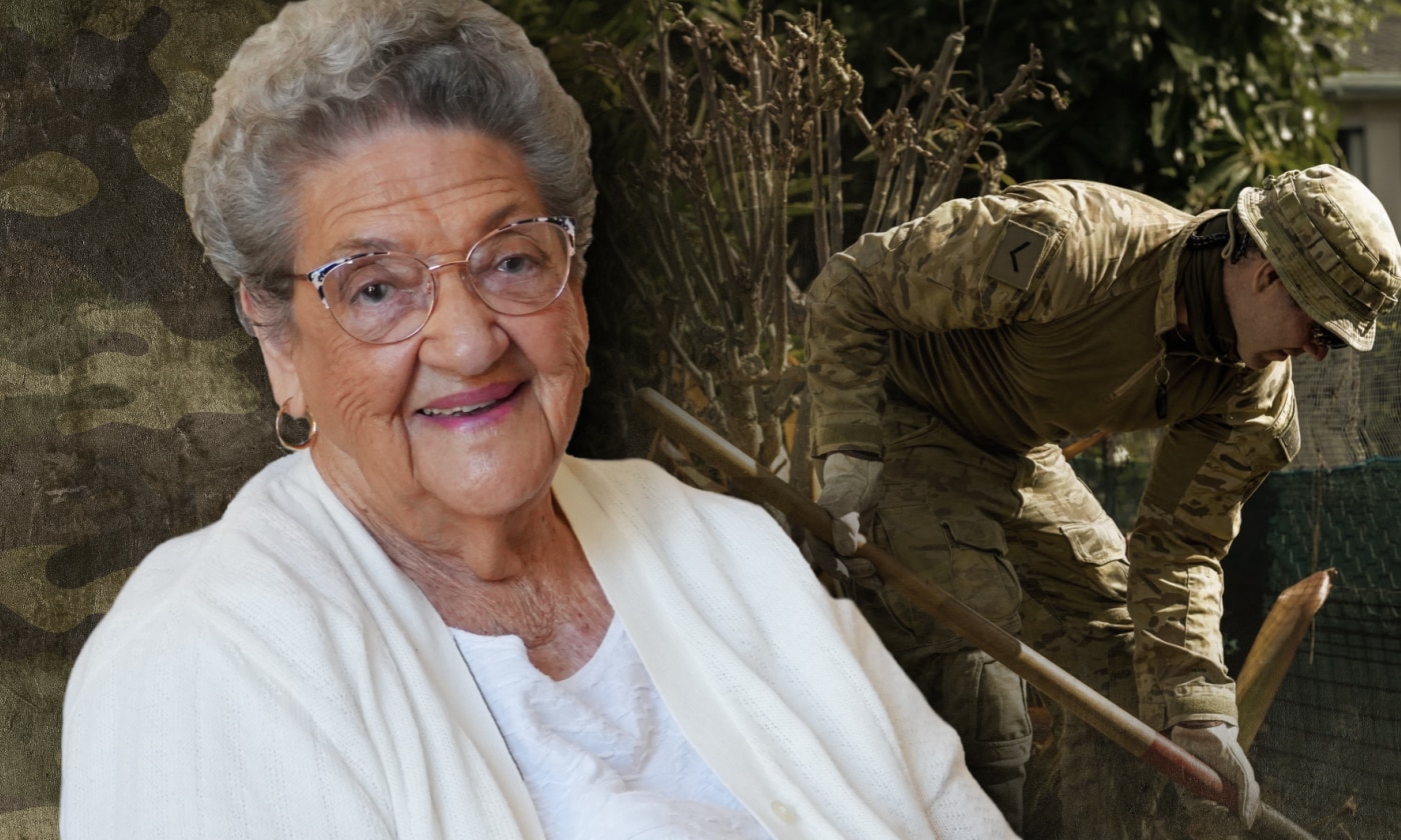 Soldiers' surprise backyard makeover leaves 90yo 'stunned'