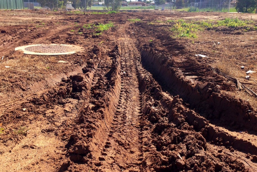 Site of the sewer main that is emitting foul odours in  Utakarra, Geraldton.