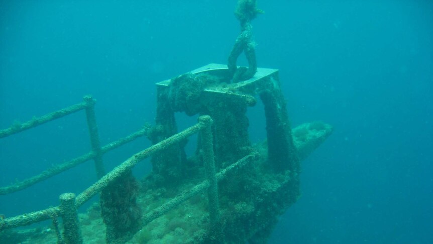 HMAS Hobart diving wreck