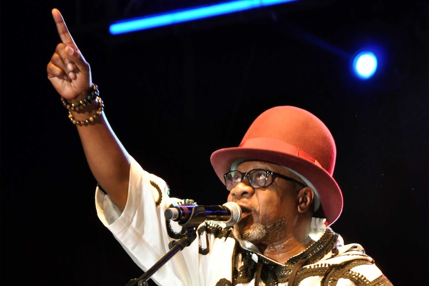 Congolese music star Papa Wemba performs during the Femua music festivali n Abidjan on April 24, 2016 before collapsing on stage