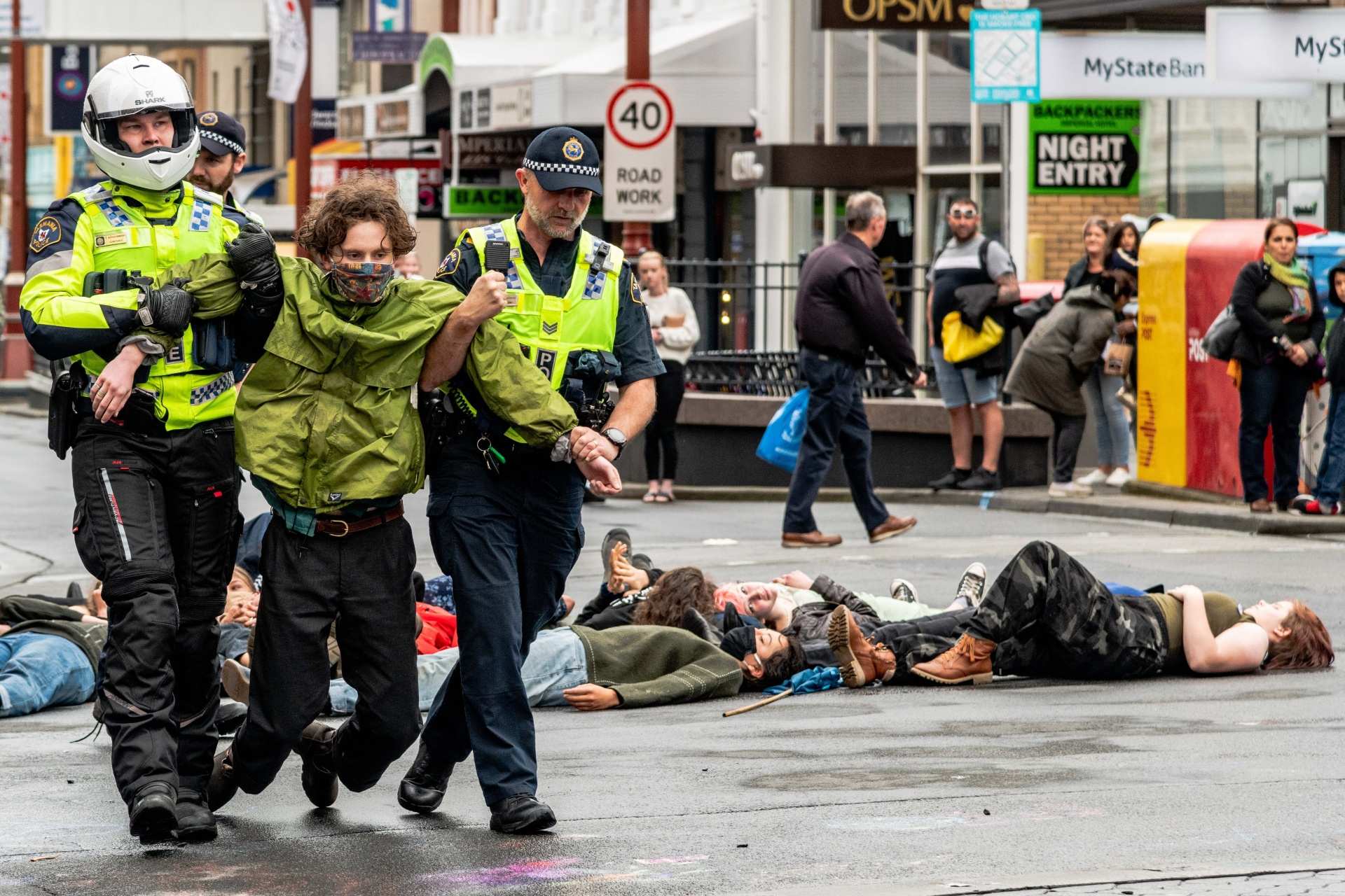 Police Arrest 27 Extinction Rebellion Protesters In Hobart Following Dead Sea March Abc News