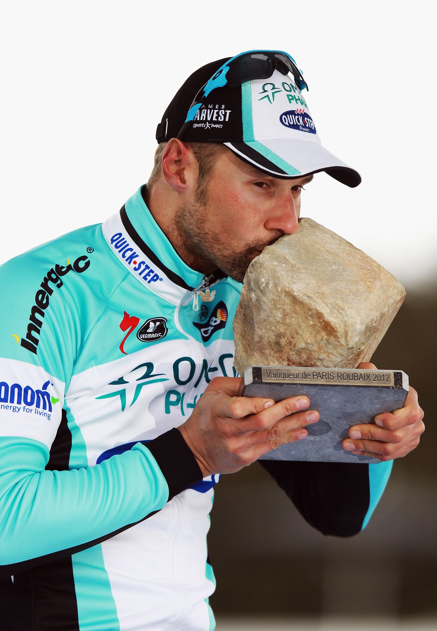 Boonen powers to fourth Paris-Roubaix win - ABC News