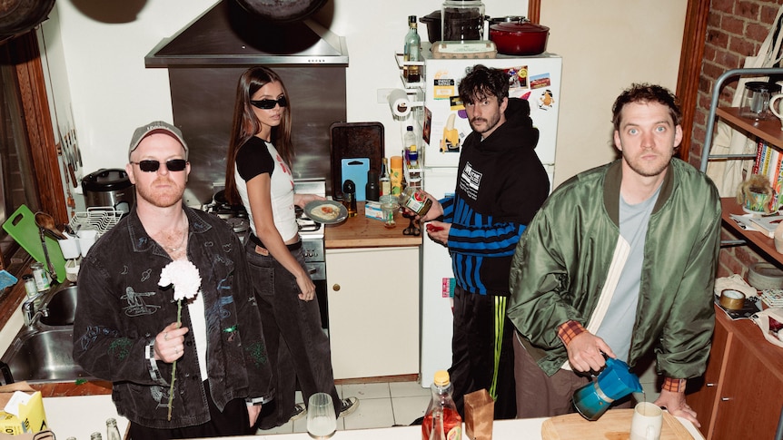 The Jungle Giants are curing your seasonal depression with their big winter tour - triple j