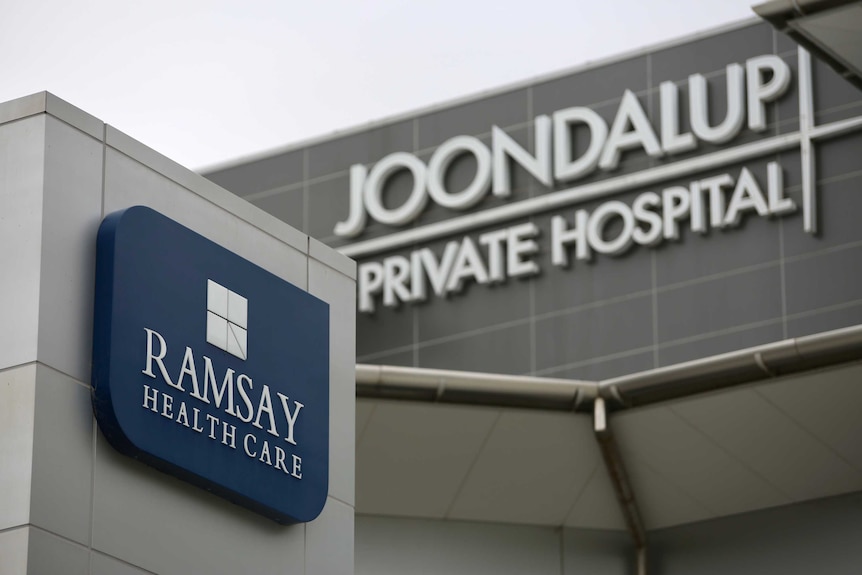 A sign saying Joondalup Private Hospital.