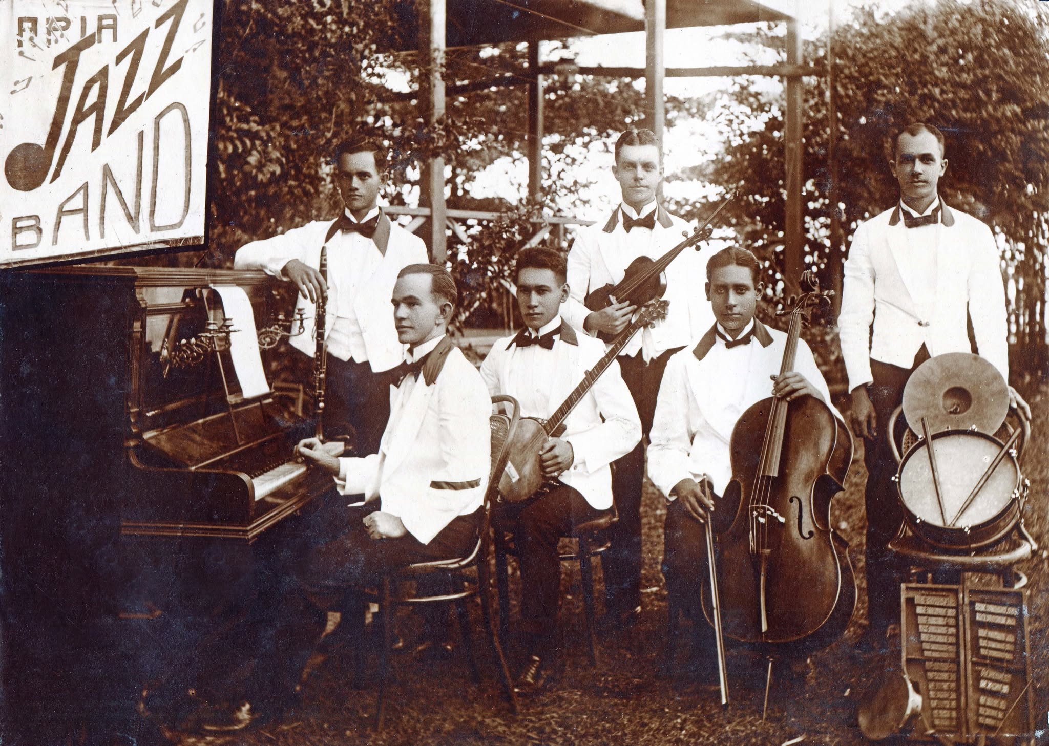 All that jazz: Samoa gets into the swing for International Jazz Day ...