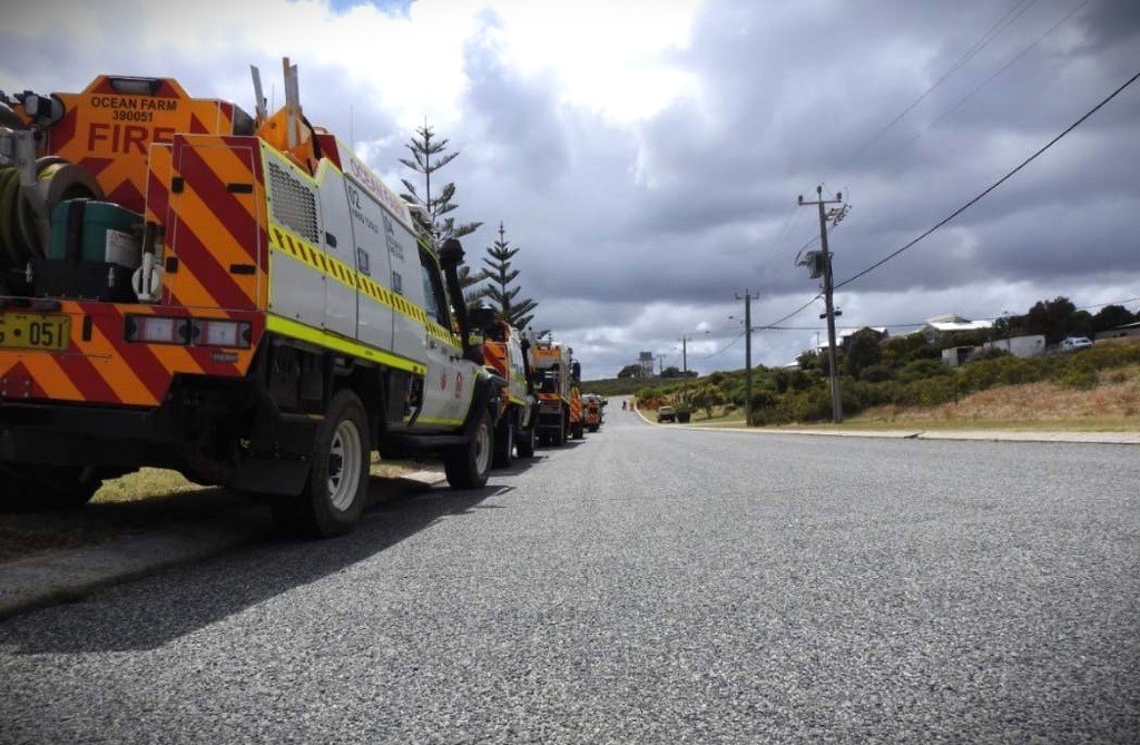 Brigades stretched 'babysitting' pole-top fires for Western Power