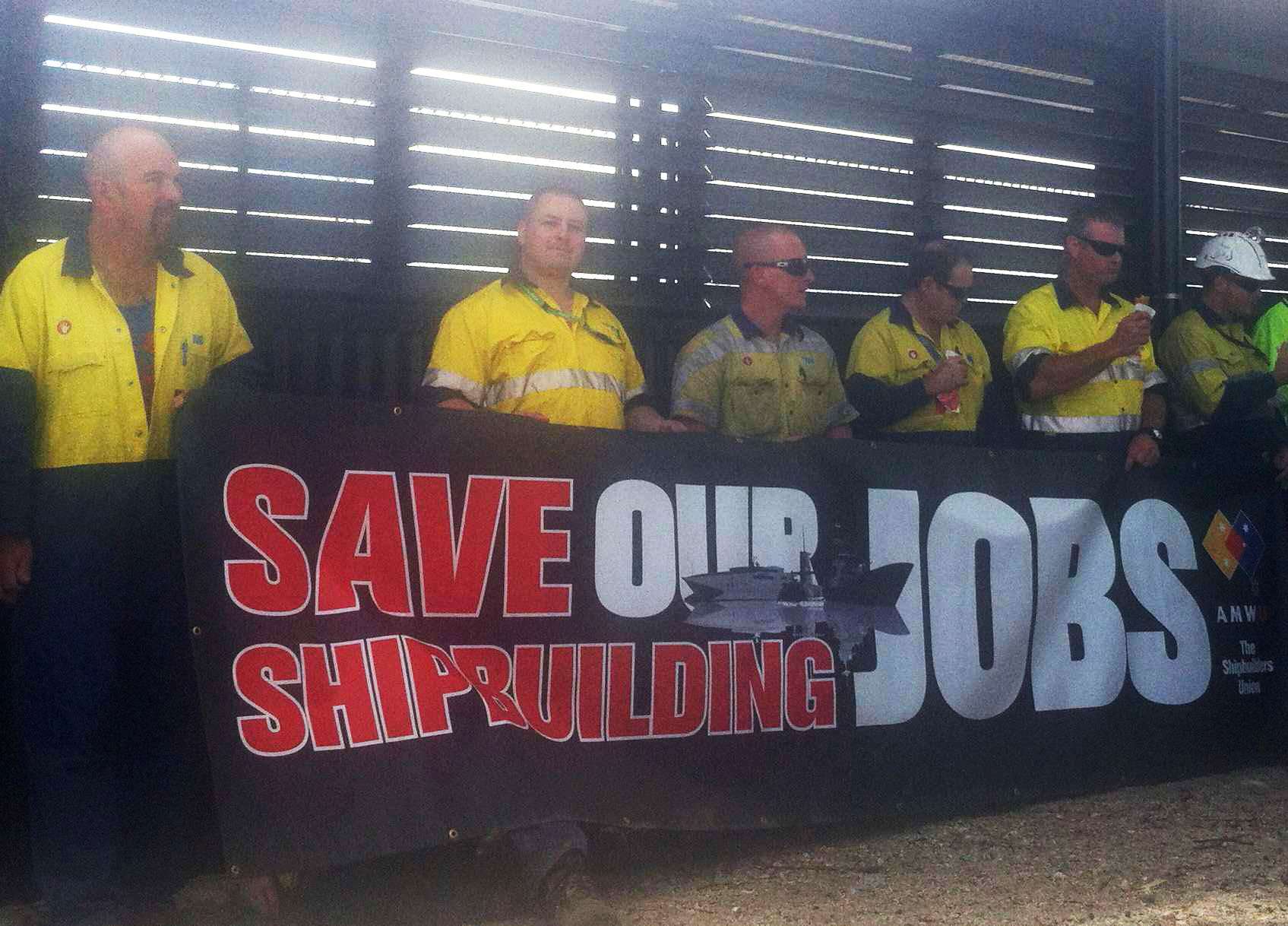 Submarine procurement to be overseen by expert panel - ABC listen
