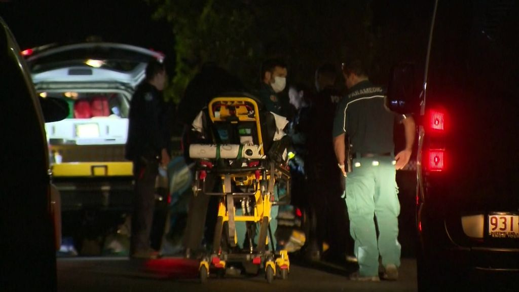 Police shoot man dead in north of Brisbane CBD - ABC News