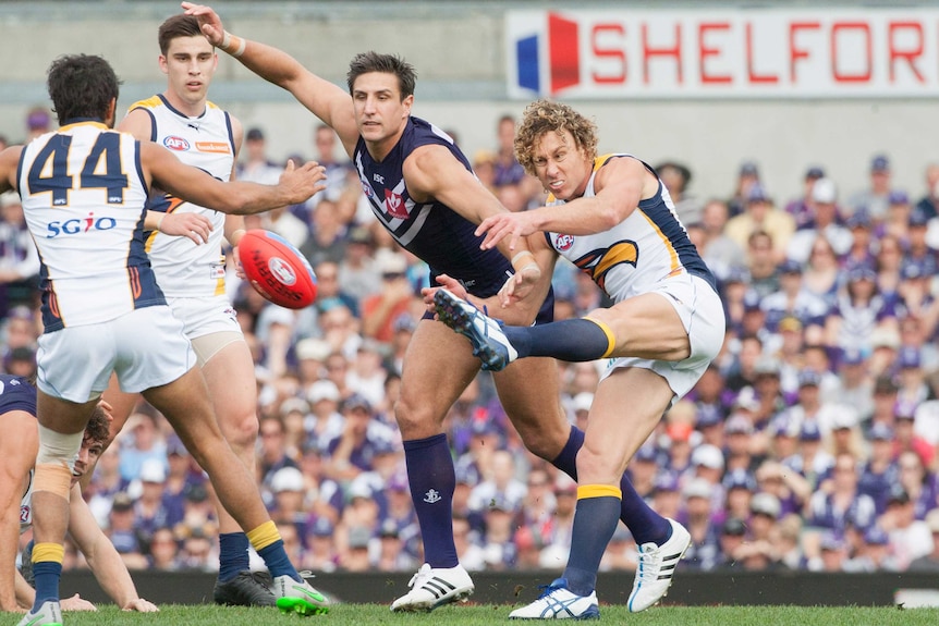 Eagles and Dockers gear up for AFL Western Derby