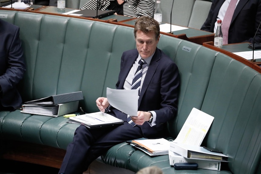 Christian Porter sitting on the frontbench in the House of Representatives