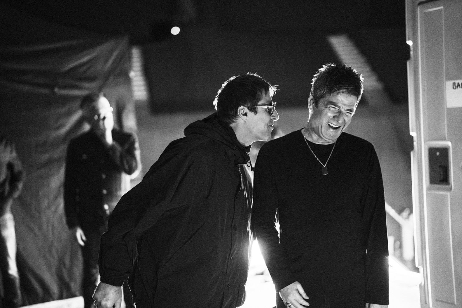 Don't Look Back In Anger proves surprisingly moving Oasis reunion tour doco
