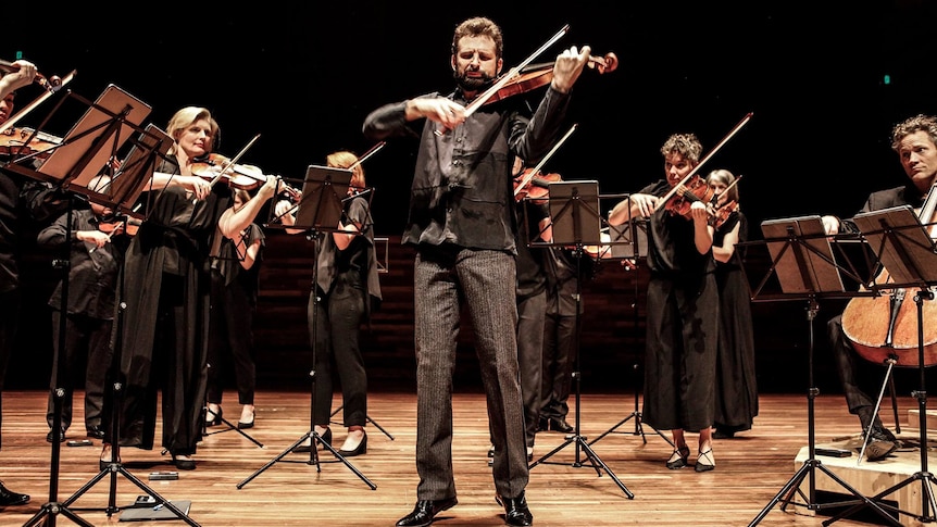 Ilya Gringolts onstage with the ACO.