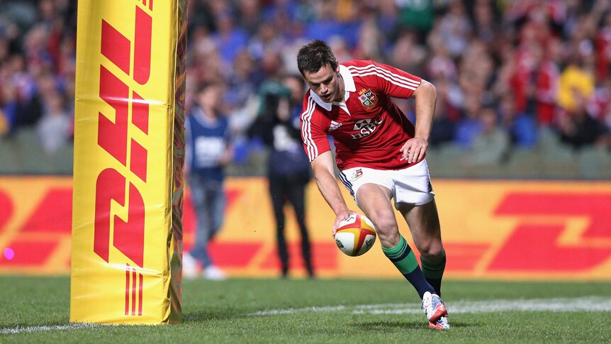Jonathan Sexton scores a try for the British and Irish Lions against Western Force.