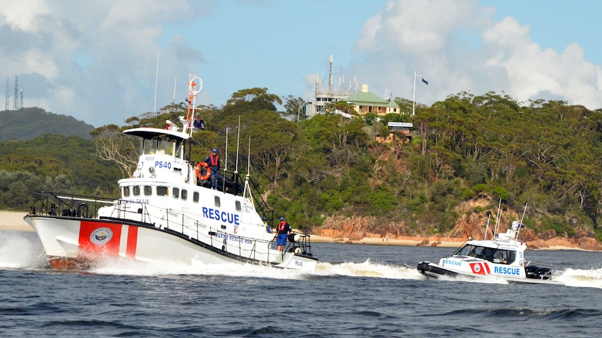 Rescue crews say a man who survived a boating accident at Port Stephens is lucky to be alive.