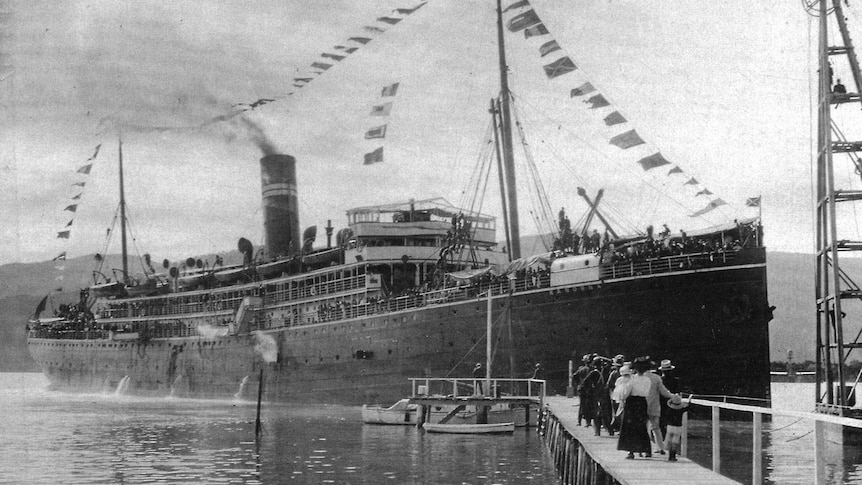 SS Kanowna leaving Cairns for Thursday Island in August 1914 with men of the Dirty 500