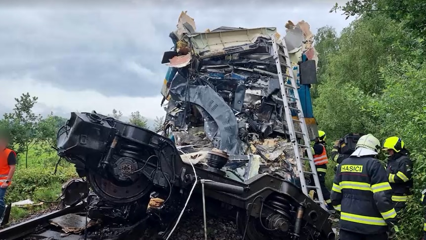 Czech train crash kills two, 40 injured