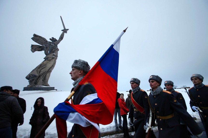 Russia soldiers march on Stalingrad anniversary