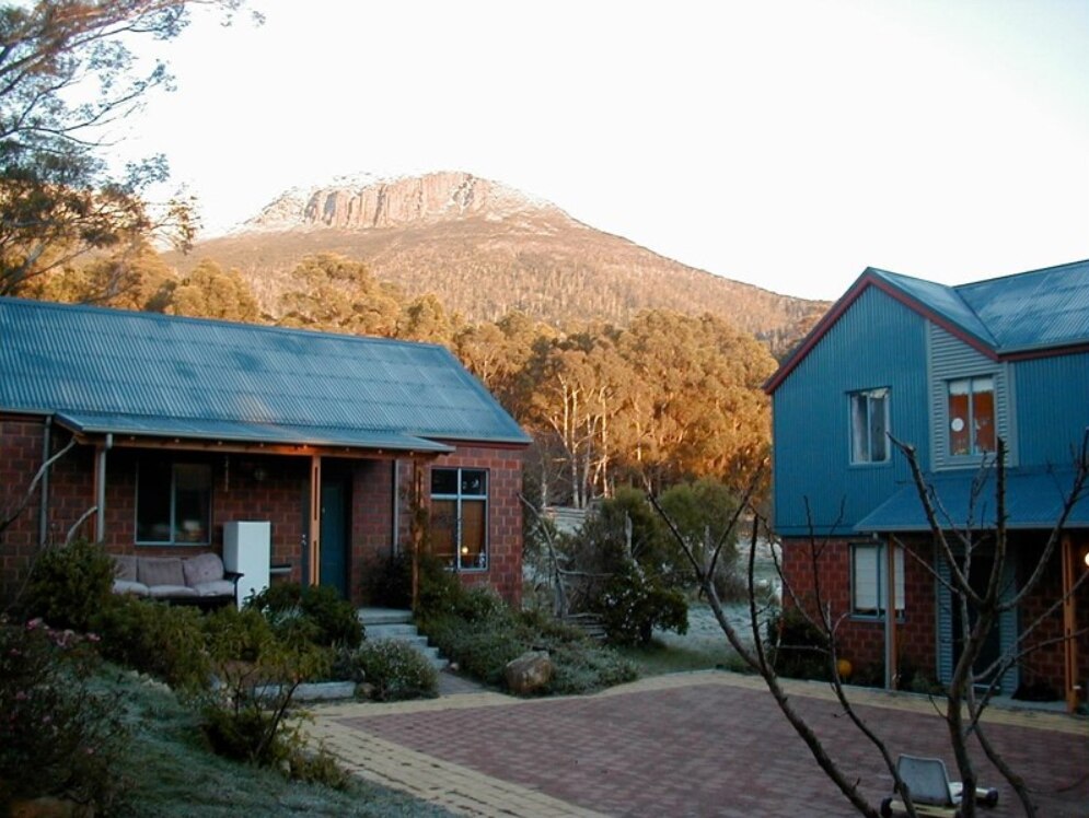 The commune is back ... the rise of intentional communities in Tasmania ...