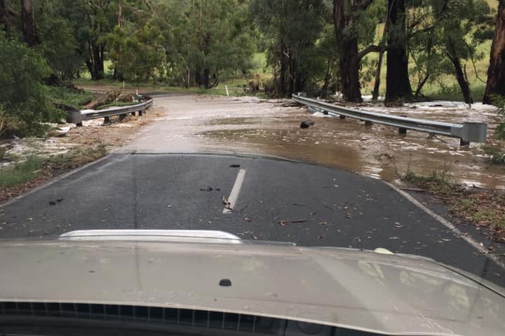 Flood pic cassilis road Marie-Louise Ory