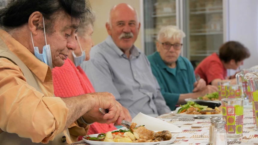 Eaglehawk locals are enjoying their first community lunch since the pandemic began.