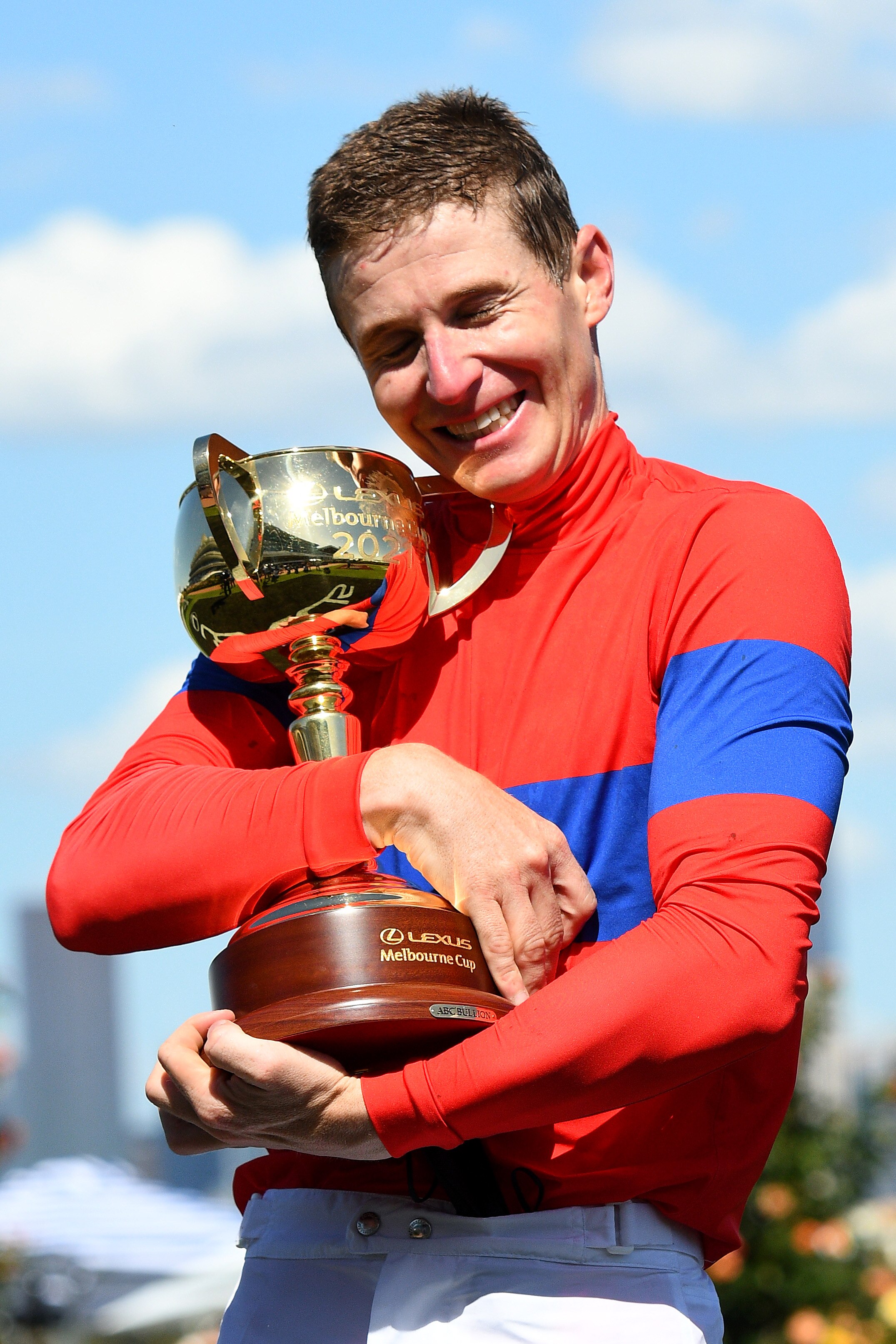 Melbourne Cup 2021: Verry Elleegant Wins Ahead Of Incentivise And ...