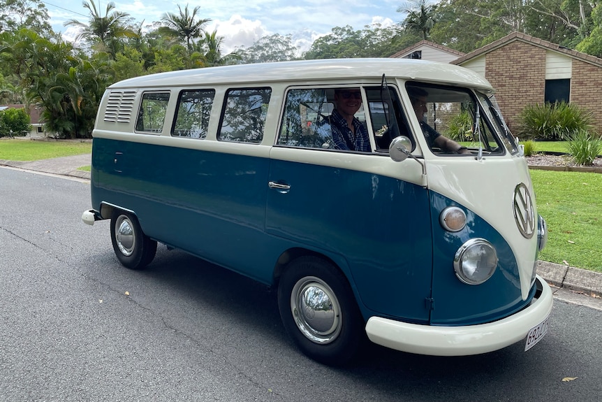 A beautiful navy blue and white split screen Kombi.